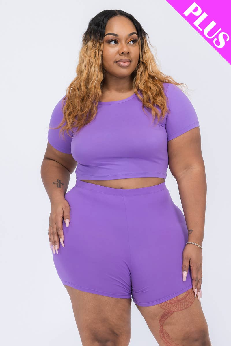 Kelsie Curvy/Plus Short Sleeve Crop Top & Biker Shorts Set