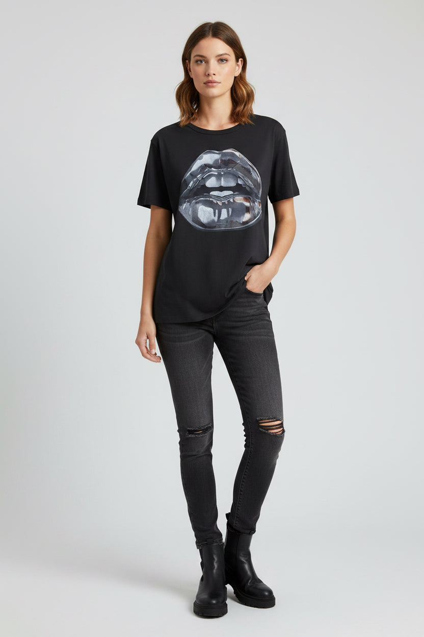 Jali Black w/Silver Lip T-shirt
