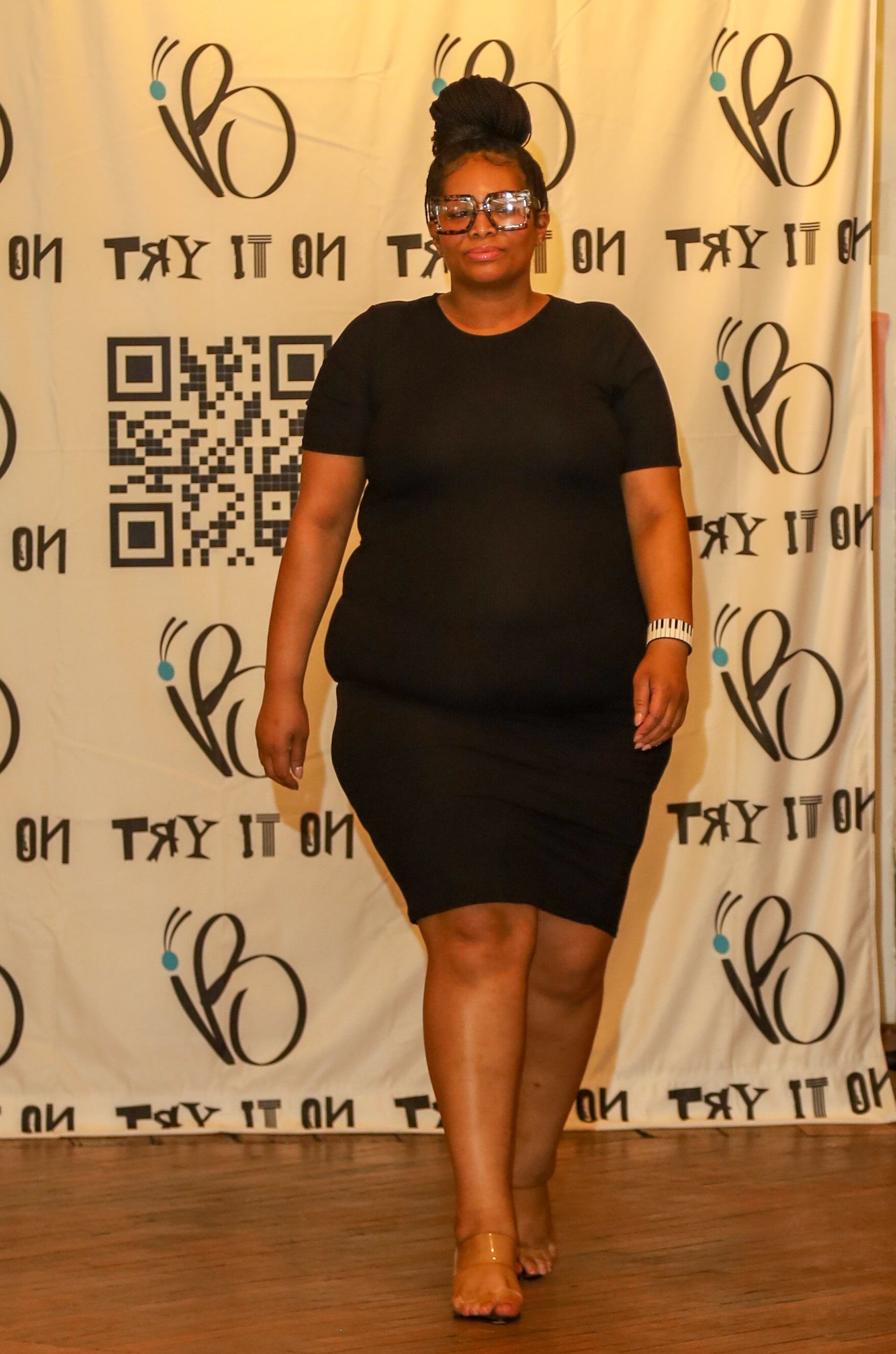 Rosaline Ribbed Bodycon Black Midi Dress Curvy/Plus